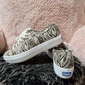 Keds Triple Kick SNAKE Canvas Platform Sneaker DREAM FOAM INSOLE, Size 8